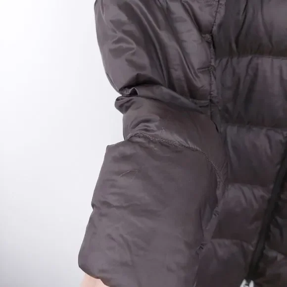 Uniqlo Dark Brown Ultra Light Down Jacket Coat Size Small Approx UK 8 - Picture 4 of 16